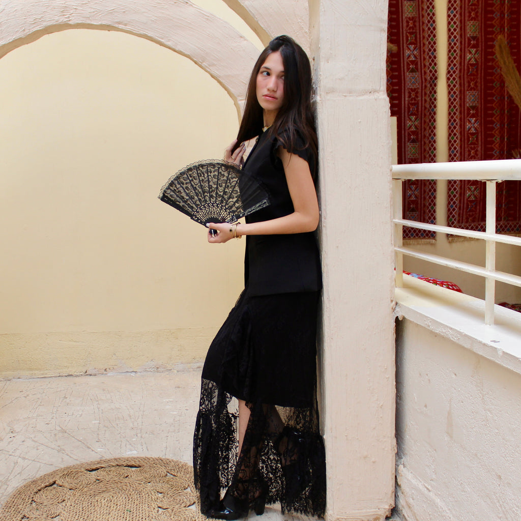 Lace skirt (black & white)