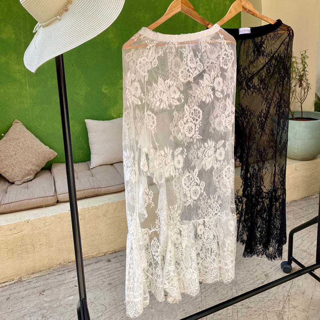 Lace skirt (black & white)