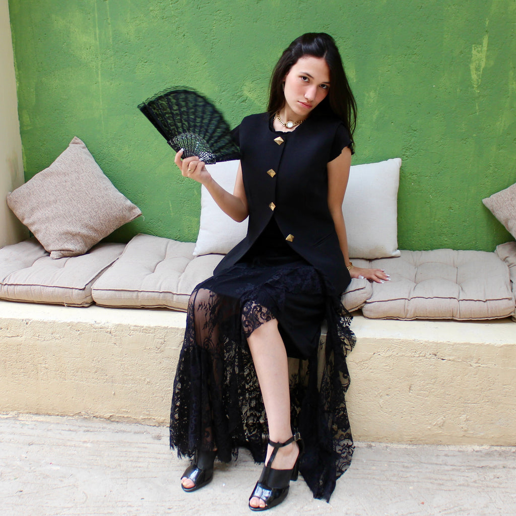 Lace skirt (black & white)
