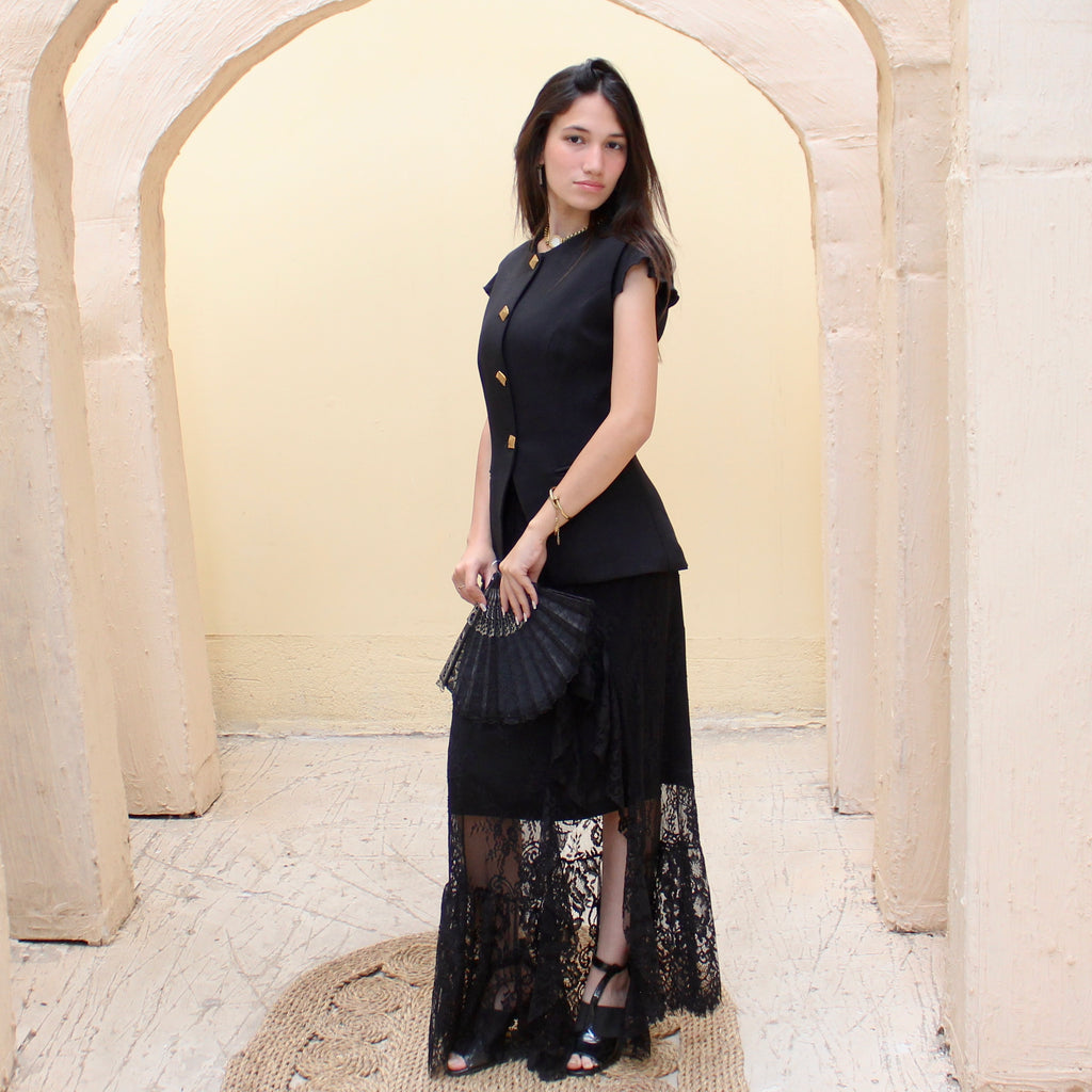 Lace skirt (black & white)