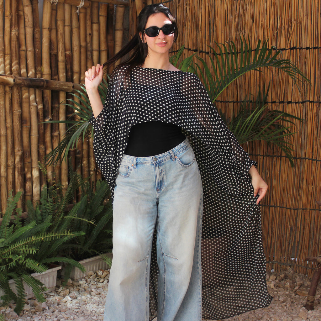 Polka dots cape ( black & white)